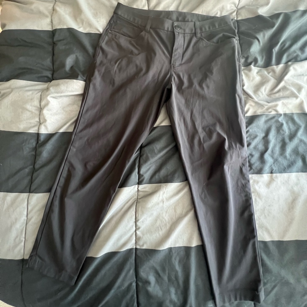 lululemon athletica Black ABC pants 33/30